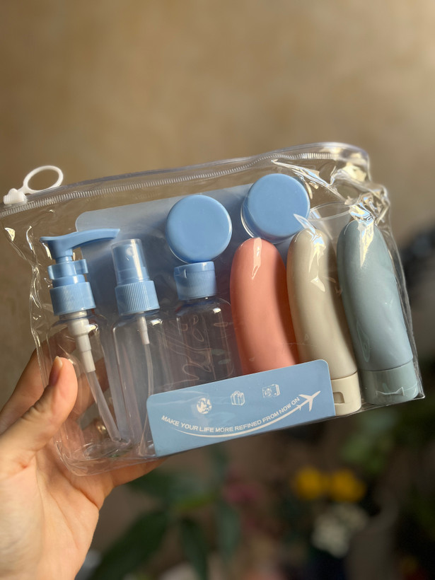 پک ظروف آرایشی مسافرتی ۸ تکه